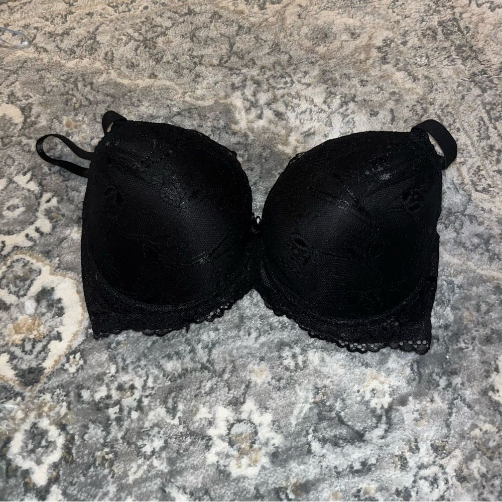 Black lace 36dd bra
